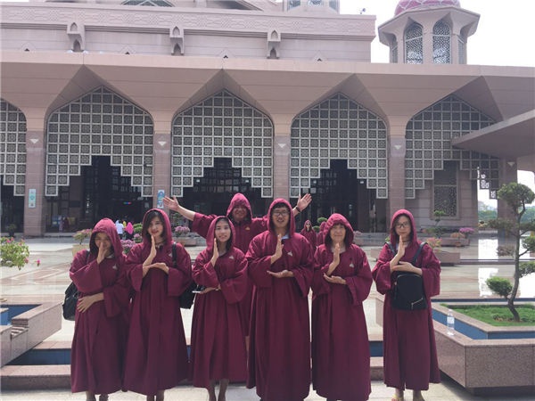 BBV(中国)集团新马旅游 